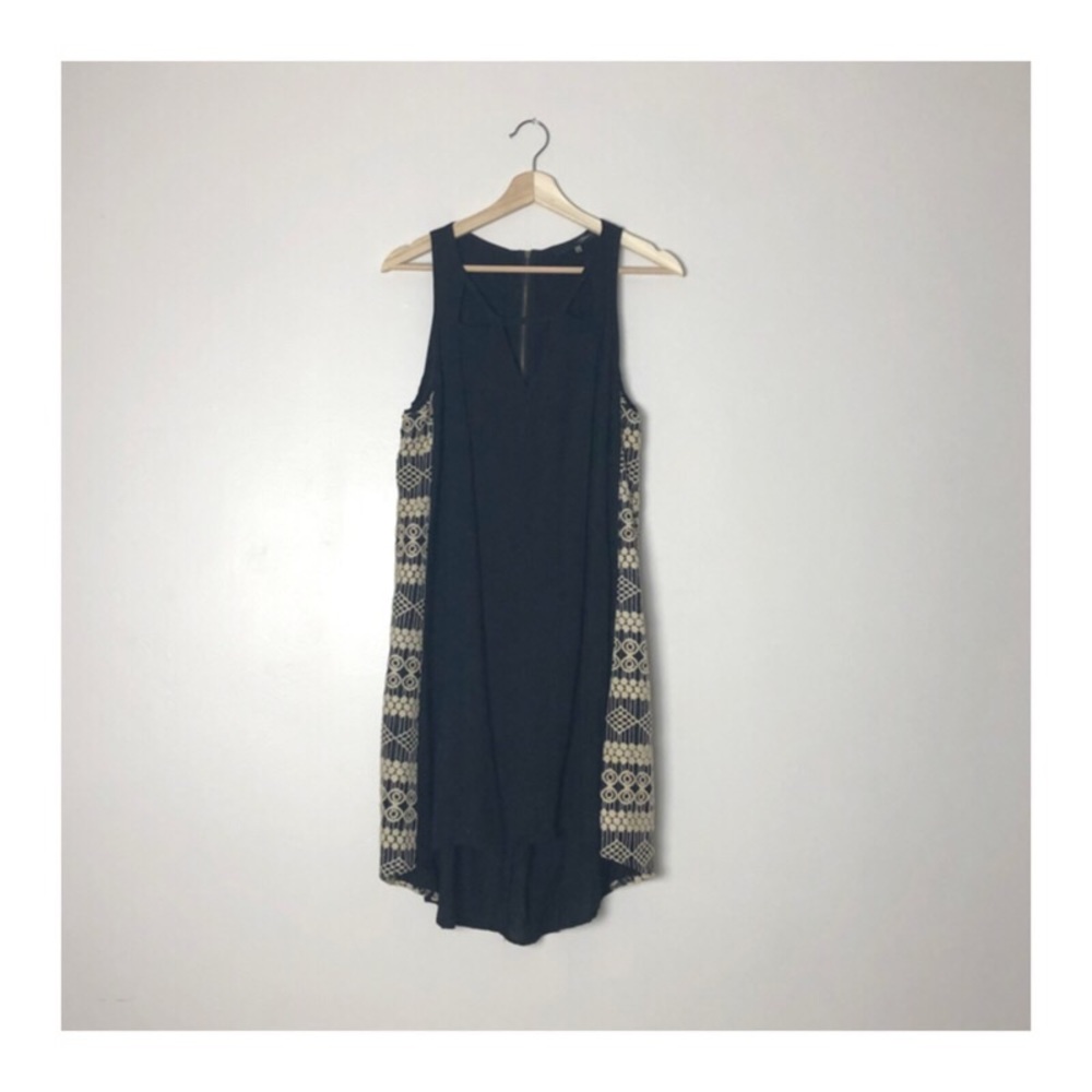 black w. cream embroidery hi lo dress - Picture 5 of 5